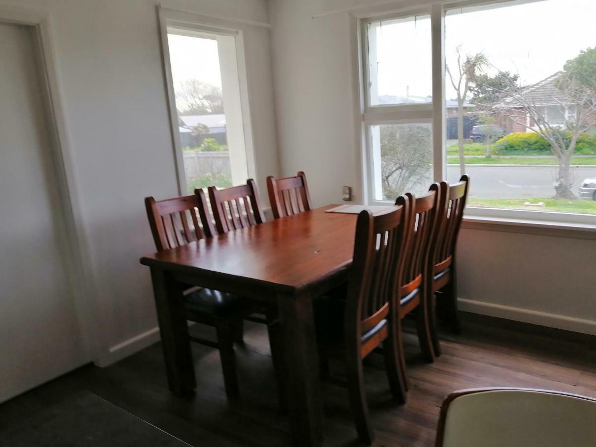 Homestay Double Room, Near The City Center クライストチャーチ エクステリア 写真